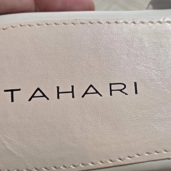 Tahari Beige Faux Leather Knotted Toe Straps Flat Slide Sandals Size 8.5 - Picture 5 of 8